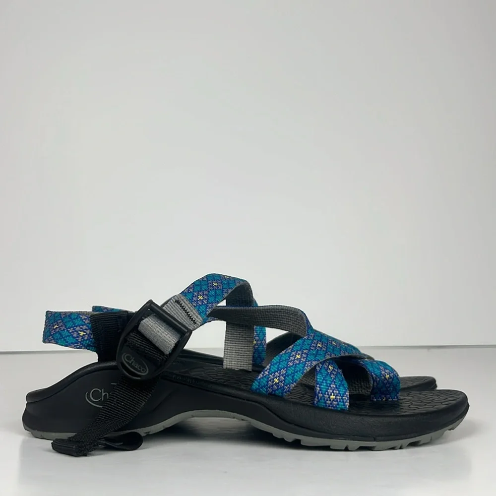 Chaco Z2‎ Women's Classic Sandals / Blue / SZ 6